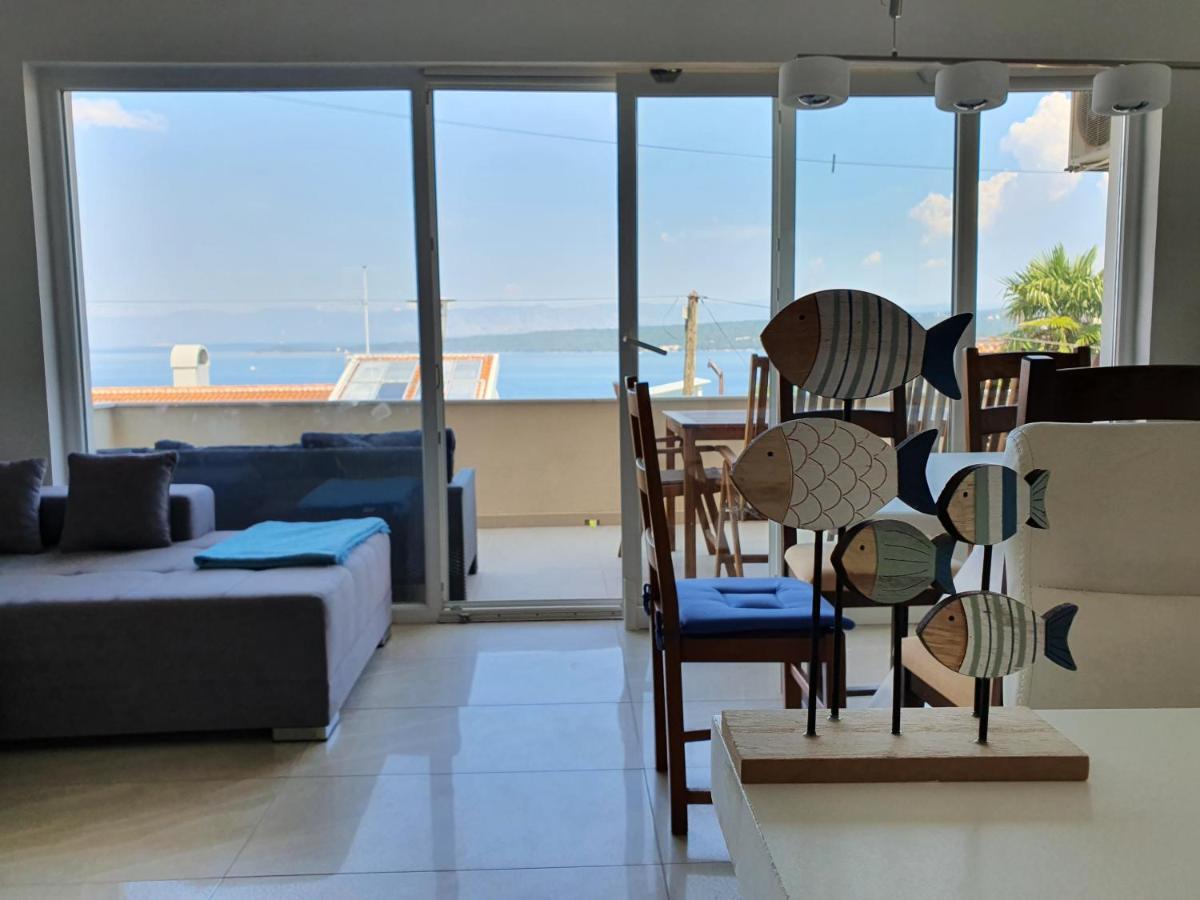 Dora Apartment *