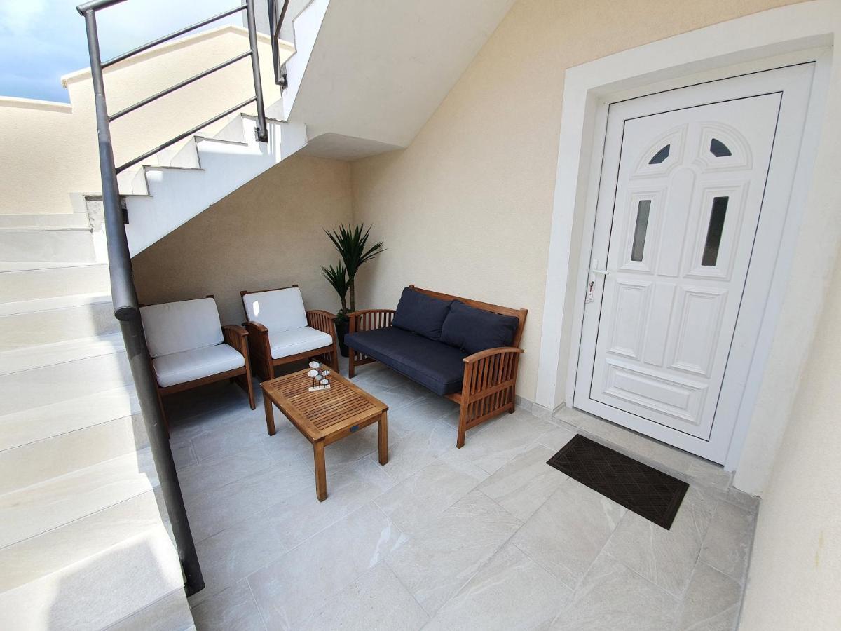 Apartament Dora