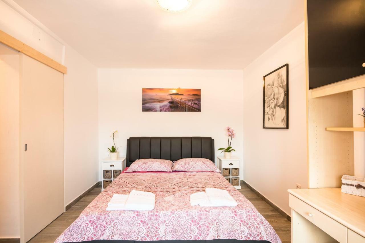 Dora Apartament